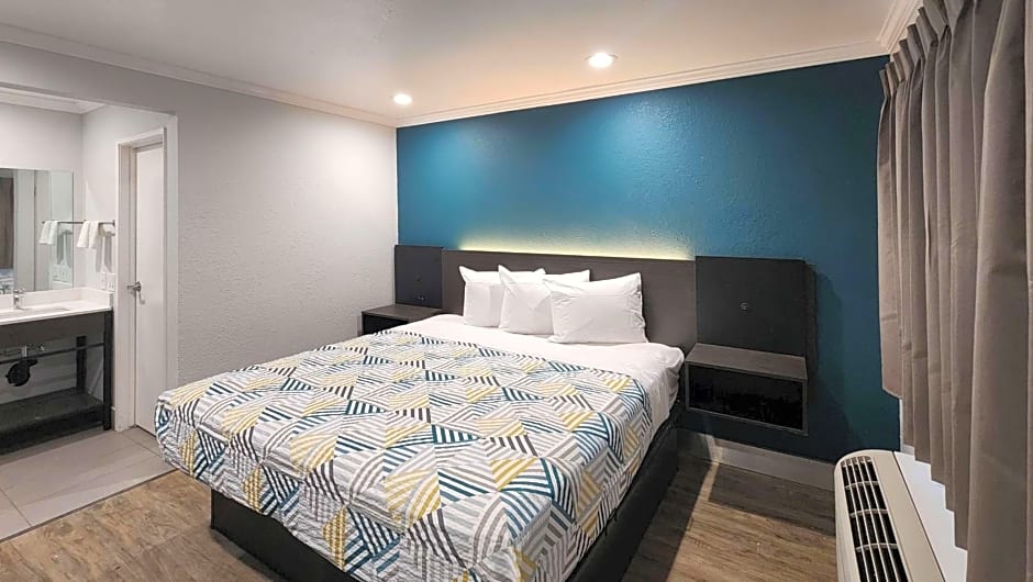 Studio 6 Suites San Ysidro CA San Diego South Bay