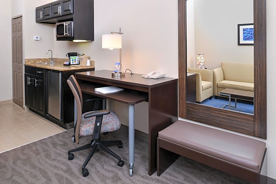Holiday Inn Express Hotel & Suites St. Louis West-O'Fallon