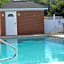 Home Inn & Suites