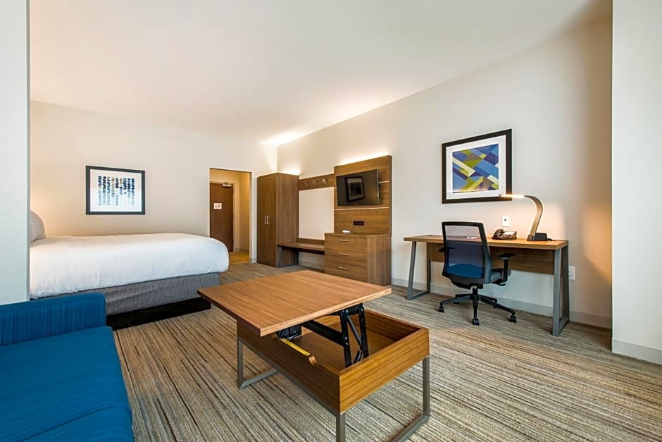 Holiday Inn Express & Suites - Carrollton West