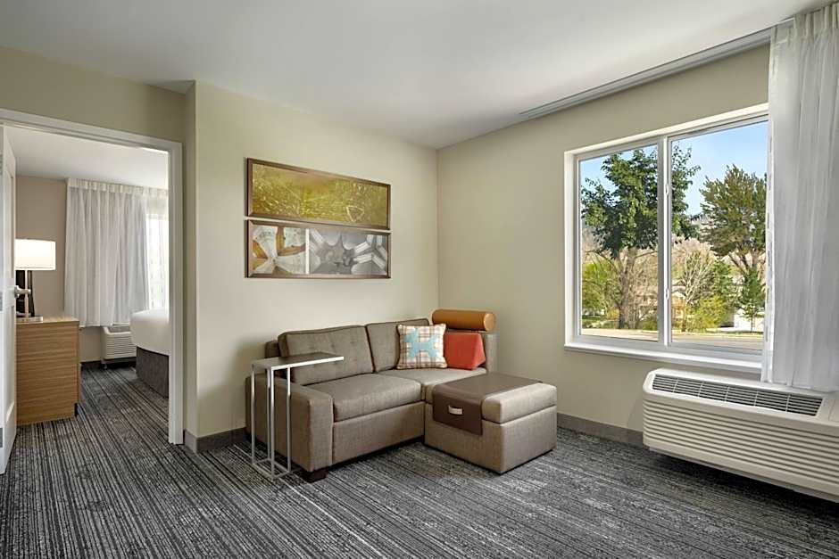 TownePlace Suites by Marriott Logan
