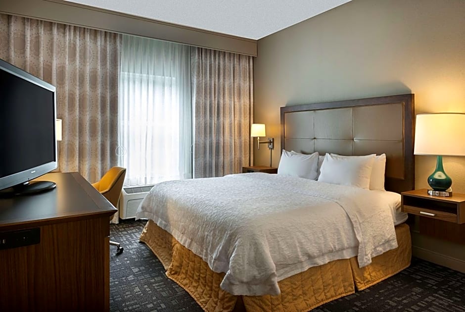 Hampton Inn & Suites Charlotte/Pineville