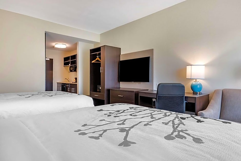 Sleep Inn & Suites