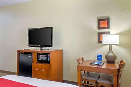 Queen Room with Two Queen Beds - Accessible/Non-Smoking