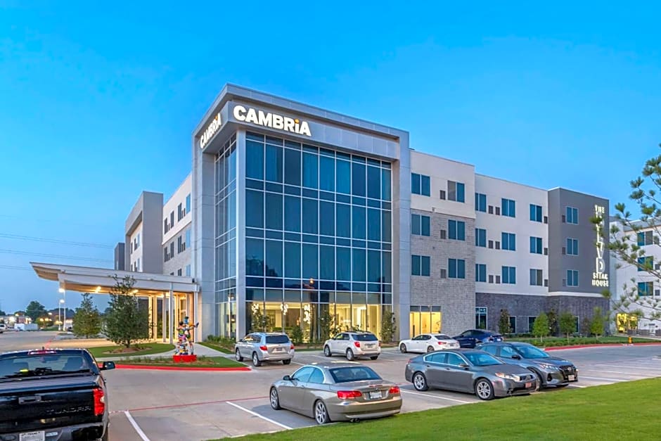 Cambria Hotel Waco University Riverfront