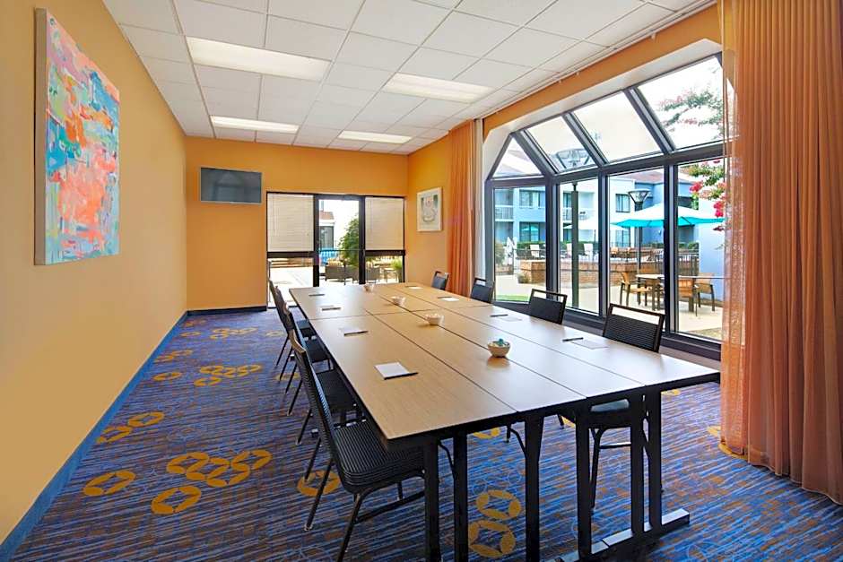 Courtyard by Marriott Atlanta Windy Hill/Ballpark