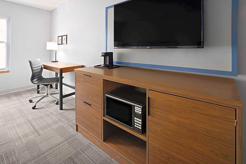 AmericInn by Wyndham Iron Mountain