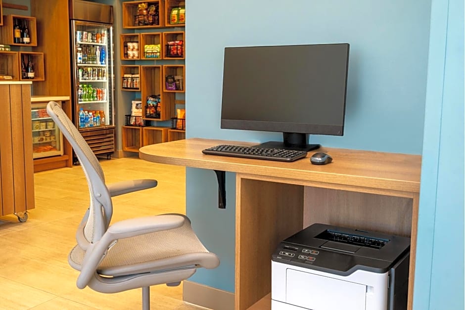 Element Sacramento Airport - photo 4