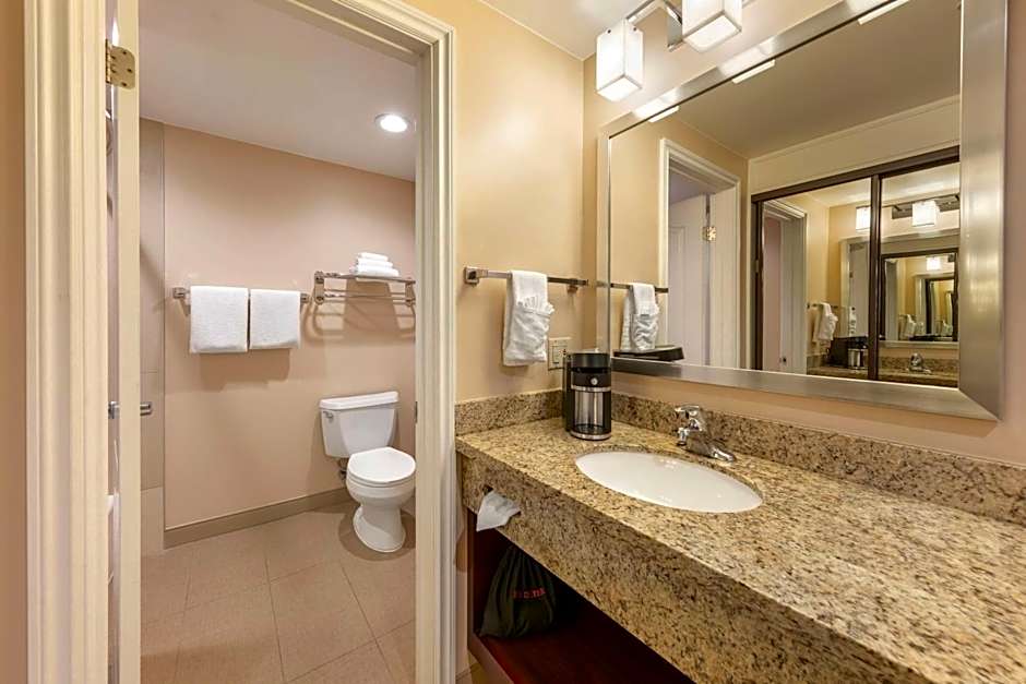 Best Western Plus West Covina Inn