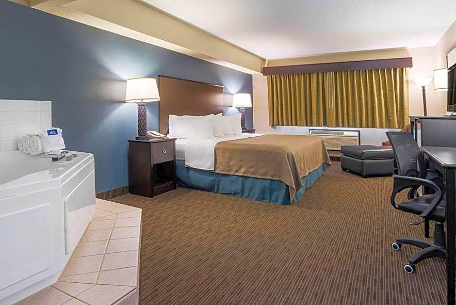 AmericInn by Wyndham Mounds View Minneapolis