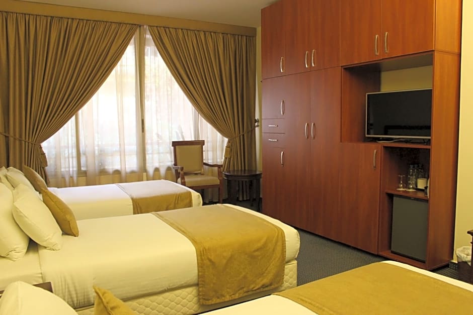 Golden Tulip Midtown Hotel and Suites