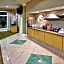 La Quinta Inn & Suites by Wyndham Greenville Haywood