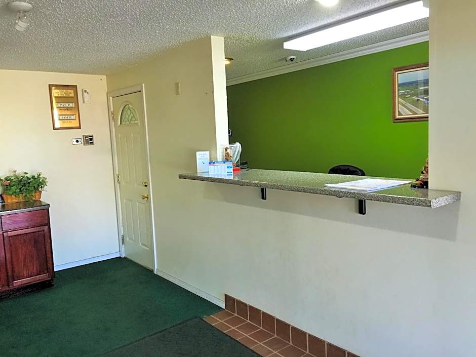 Tollway Inn Beloit
