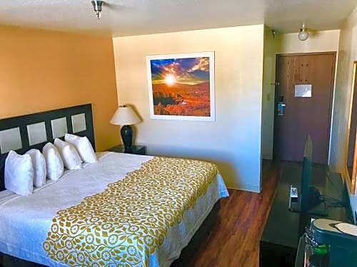 Days Inn by Wyndham Taos