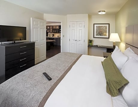 One-Bedroom Suite