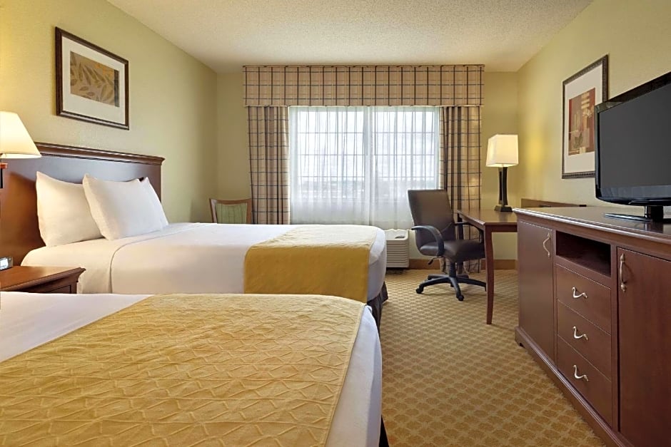 Country Inn & Suites by Radisson, Rochester, MN