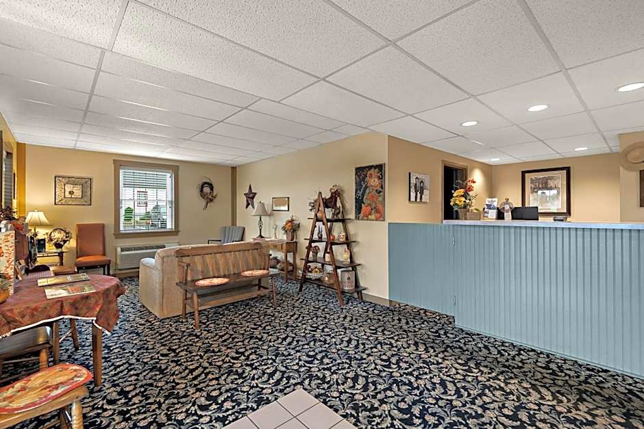 Country Living Inn