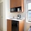 Holiday Inn Express Hotel & Suites Boston-Cambridge