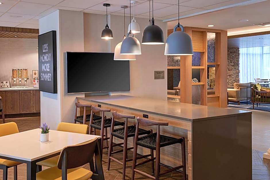 Fairfield Inn & Suites by Marriott Midland