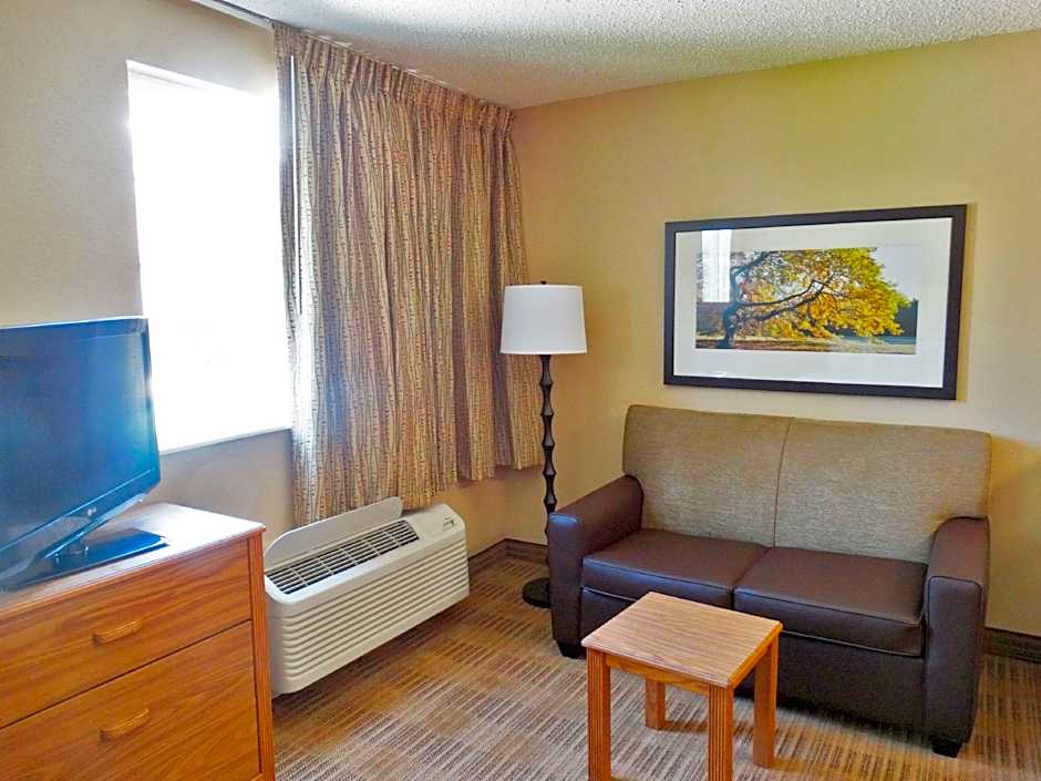 MainStay Suites Raleigh North