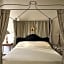 Hotel Peter and Paul