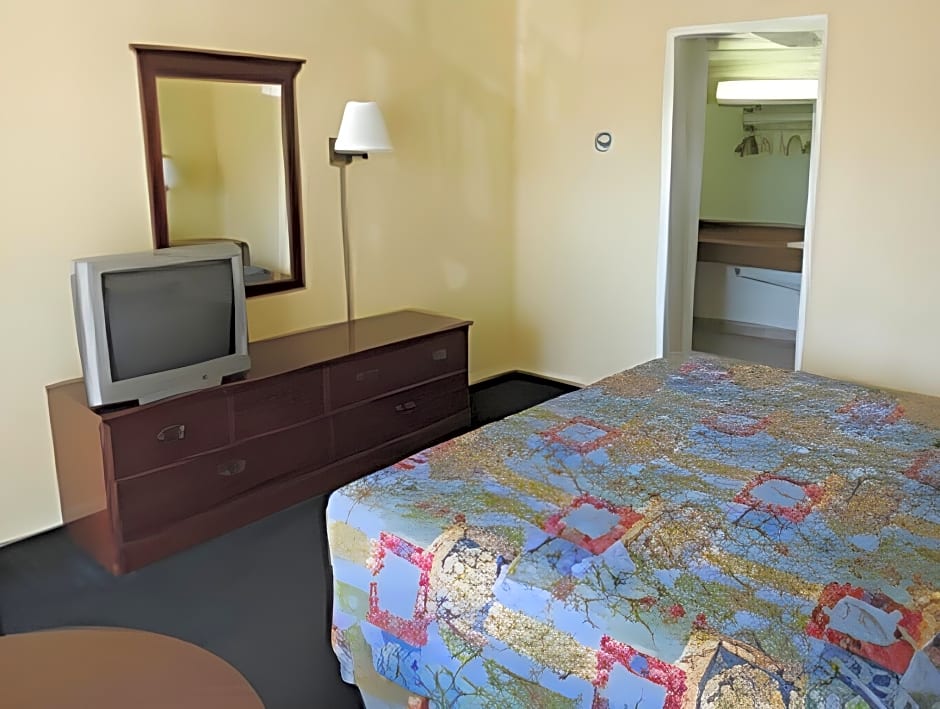 Red Lion Inn & Suites Redding