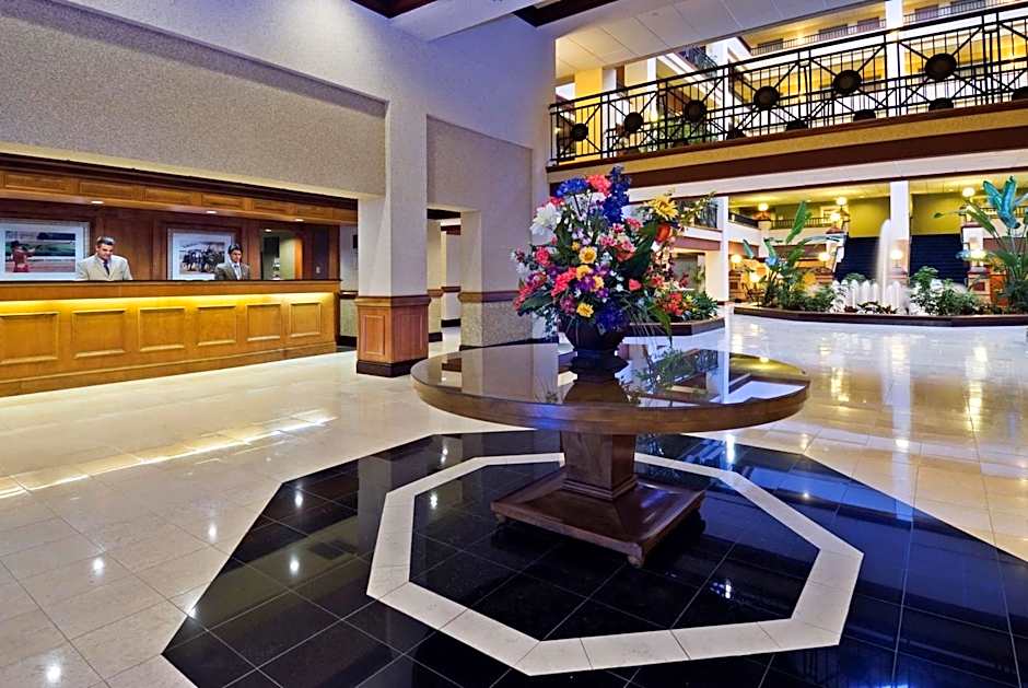 Embassy Suites By Hilton Hotel Lexington