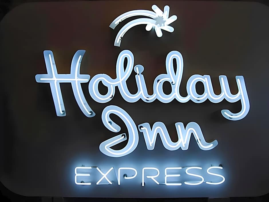 Holiday Inn Express Fargo SW - I-94 Medical Center