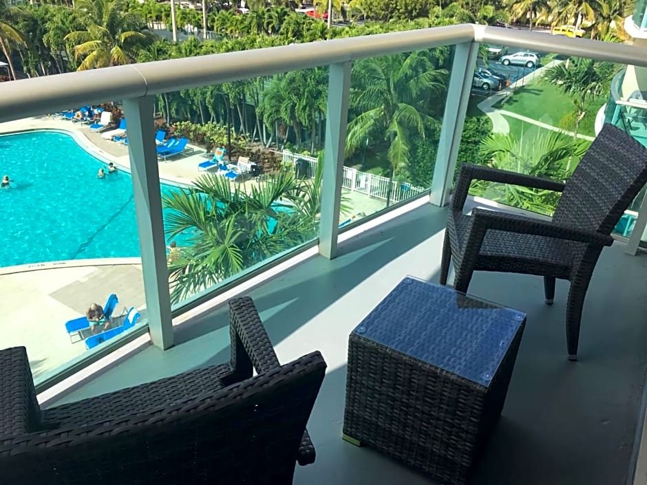 Ocean Reserve Piso 4 STR264