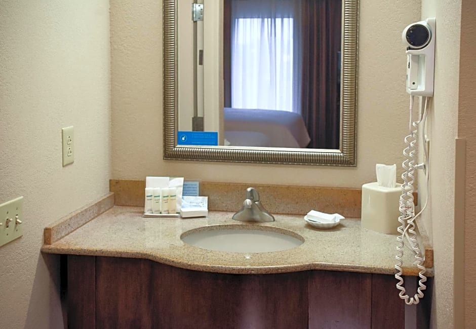 Hampton Inn By Hilton & Suites Youngstown-Canfield, Oh