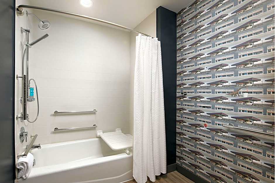 Aloft Dallas Euless