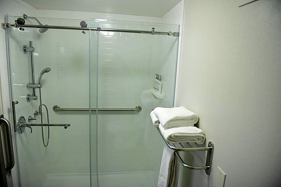 Holiday Inn Express Keene