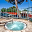 Best Western Cedar Inn And Suites