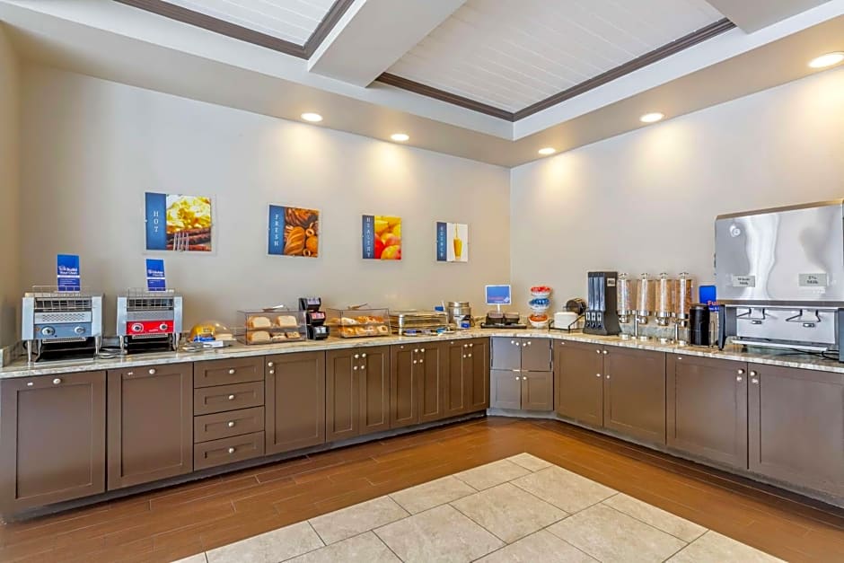 Best Western Naples Plaza Hotel