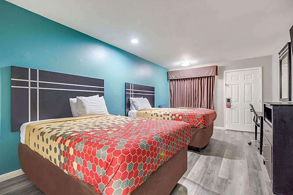 Econo Lodge Houston Brookhollow