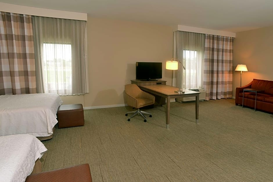 Hampton Inn By Hilton Springfield-Southeast