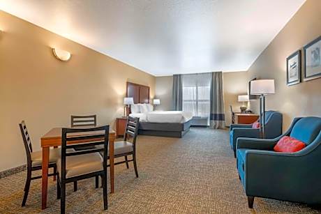 Family King Suite Non-Smoking