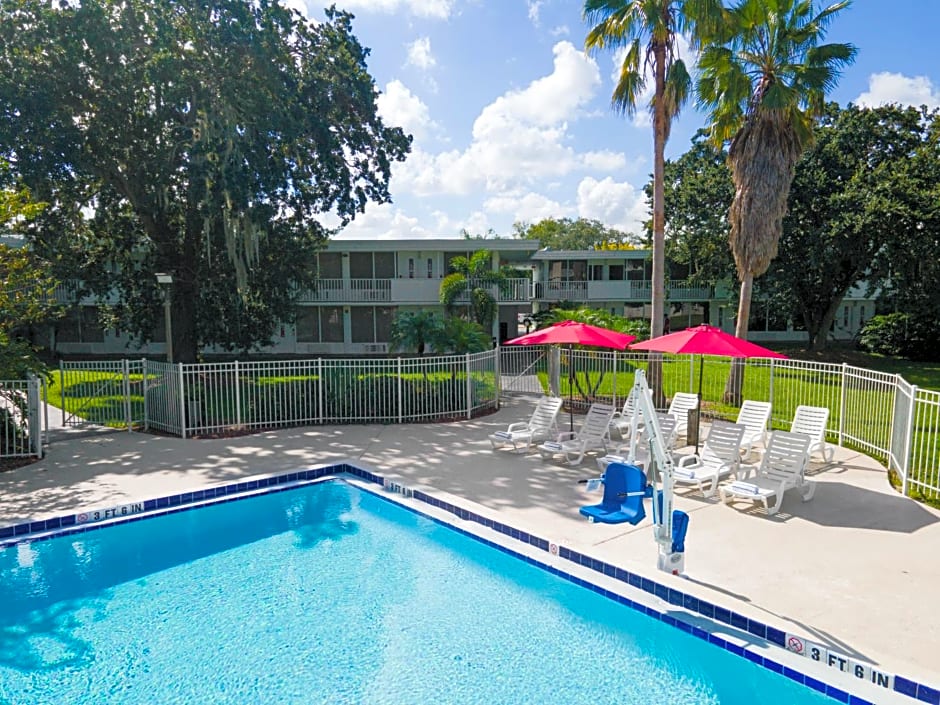 Developer Inn Maingate, a Baymont by Wyndham