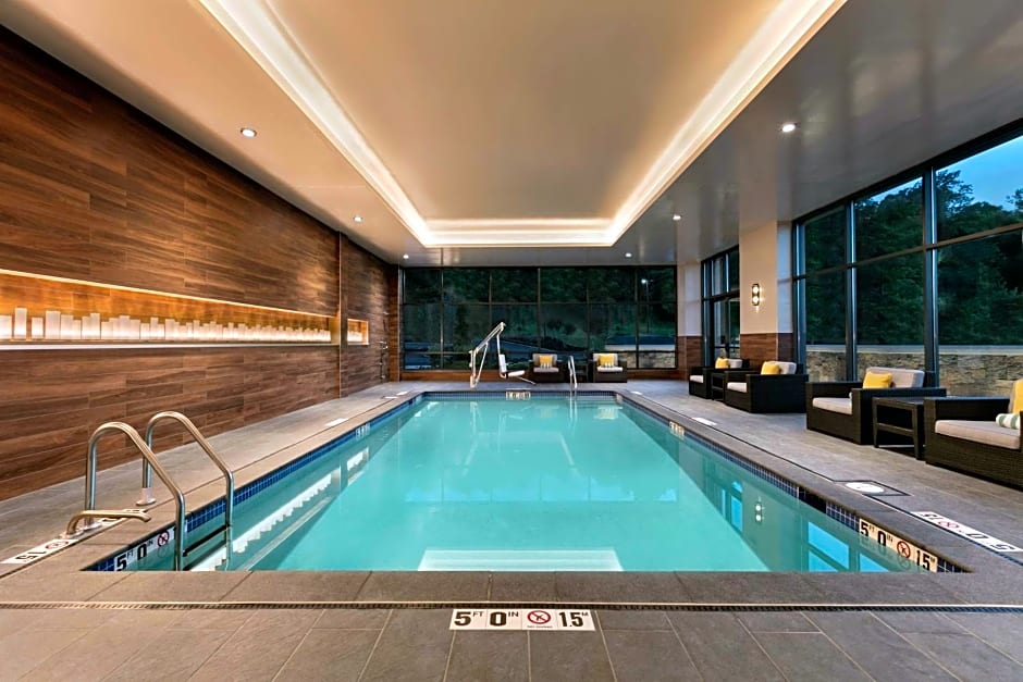 Embassy Suites By Hilton Berkeley Heights