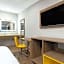 Days Inn by Wyndham Bakersfield