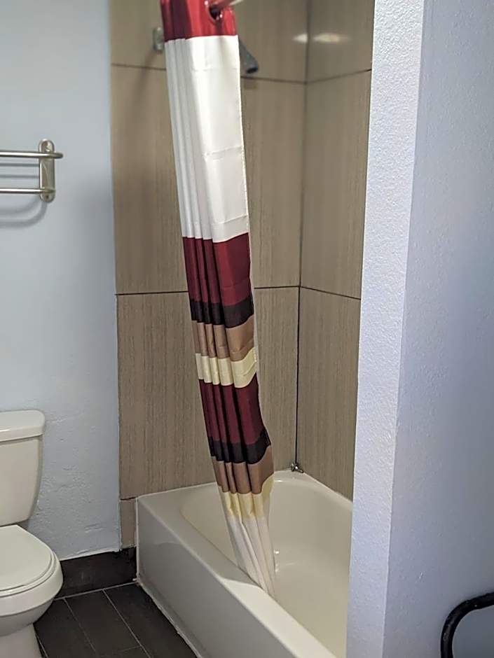 Budget Inn Alexandria