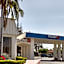 Motel 6 Claremont, CA