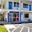 Motel 6-Bakersfield, CA - South