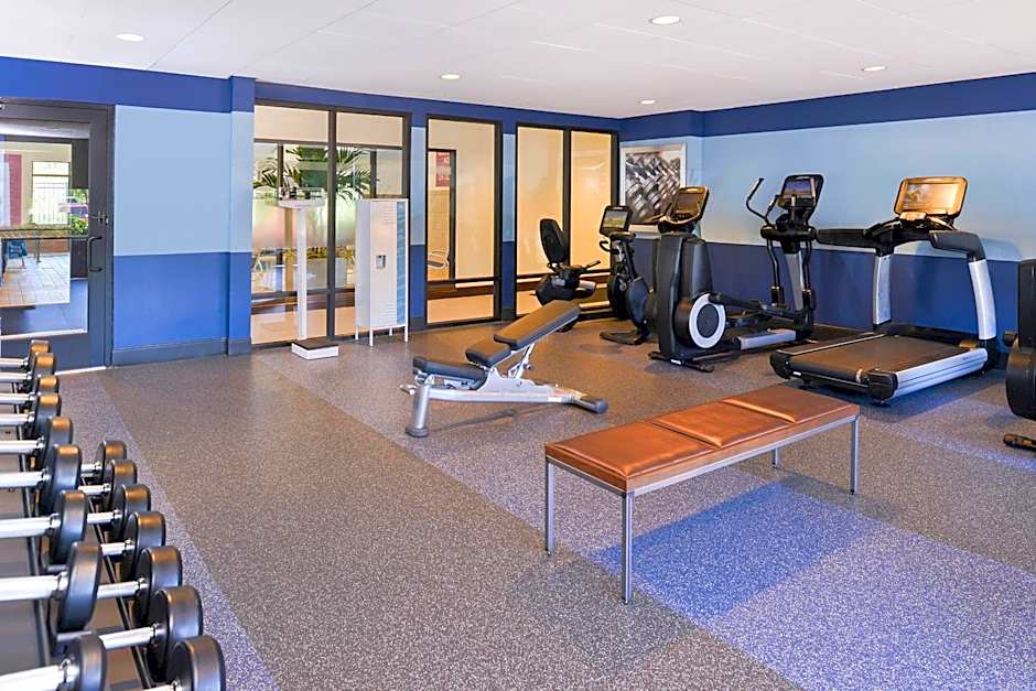 Radisson Hotel Detroit Metro Airport