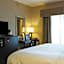 Holiday Inn Express & Suites - Olathe North