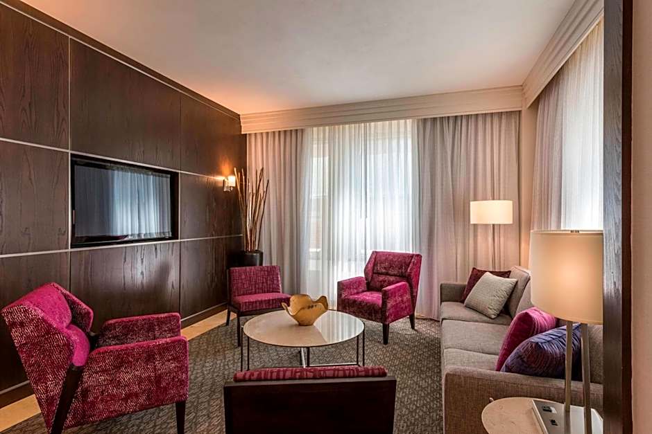 Courtyard by Marriott Tulsa Downtown