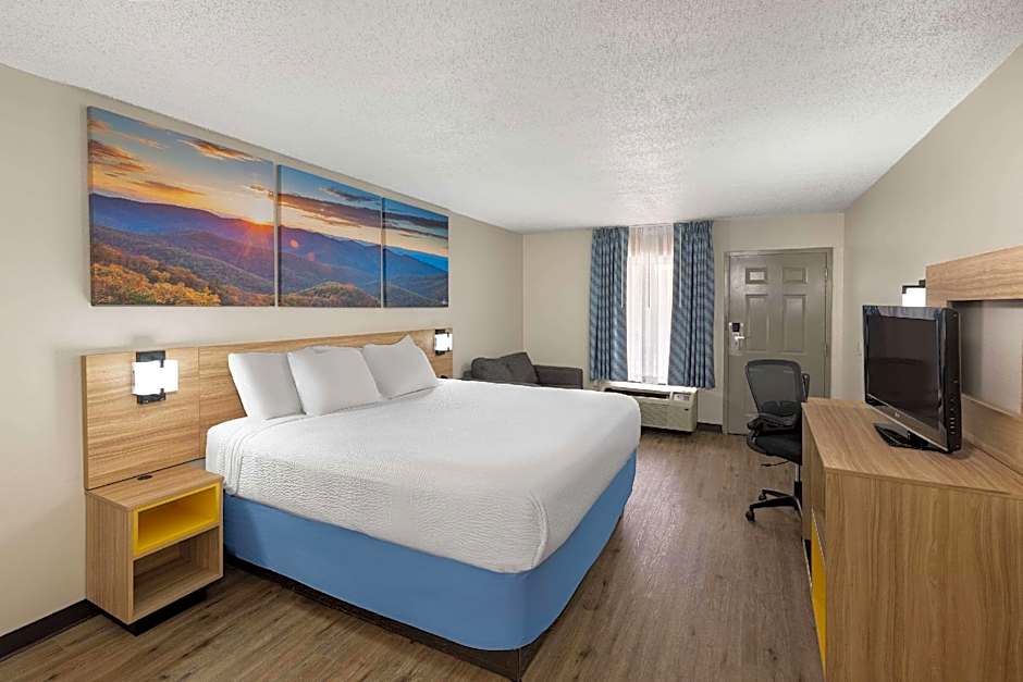 Days Inn by Wyndham Oak Grove/Ft. Campbell
