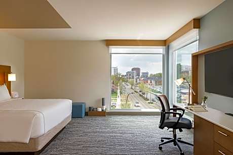 Standard Room with Two Queen Beds