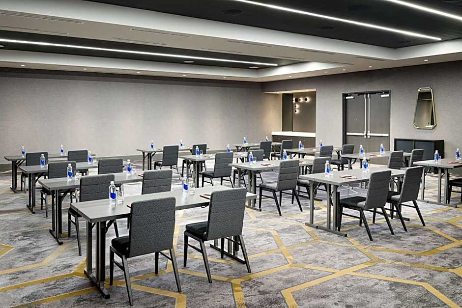 Tempo by Hilton Raleigh Downtown