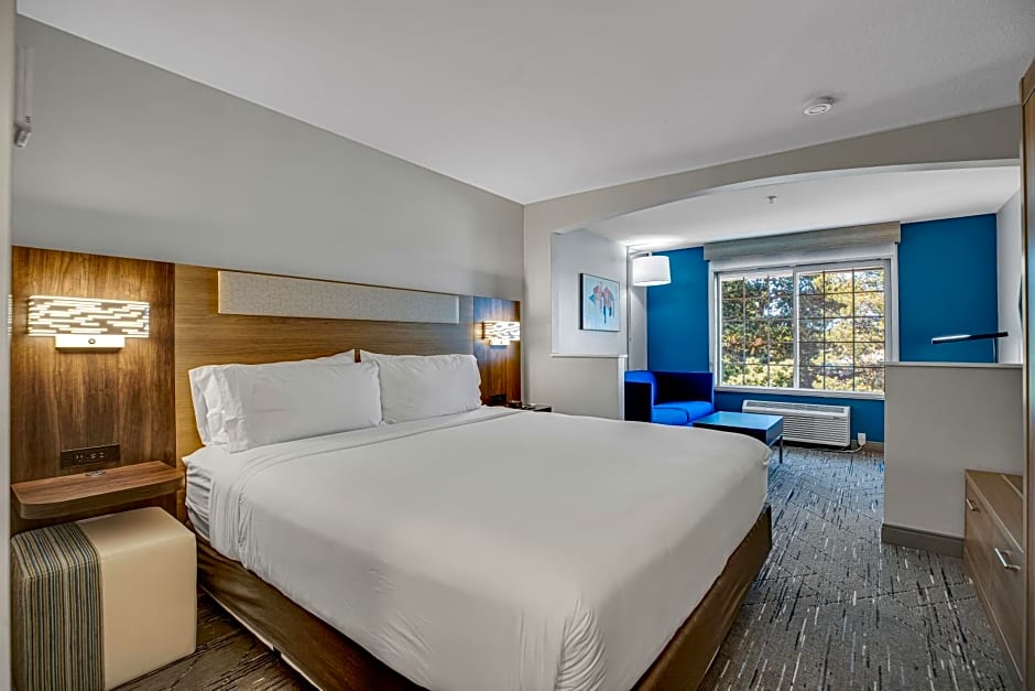 Holiday Inn Express Hotel & Suites Portland - Jantzen Beach